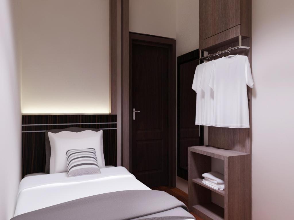 Neotel Hotel City Centre Tanjung Redep Extérieur photo
