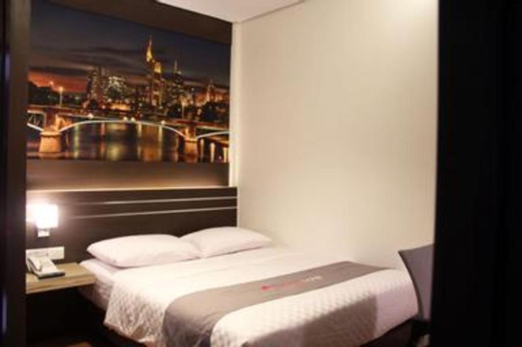 Neotel Hotel City Centre Tanjung Redep Extérieur photo