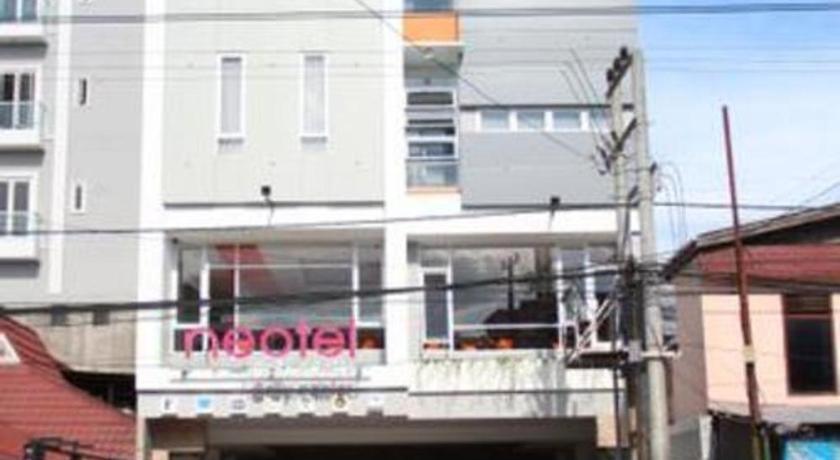 Neotel Hotel City Centre Tanjung Redep Extérieur photo